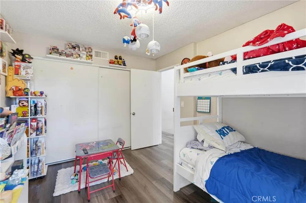 8340 Penfield Ave #35 Winnetka, CA 91306