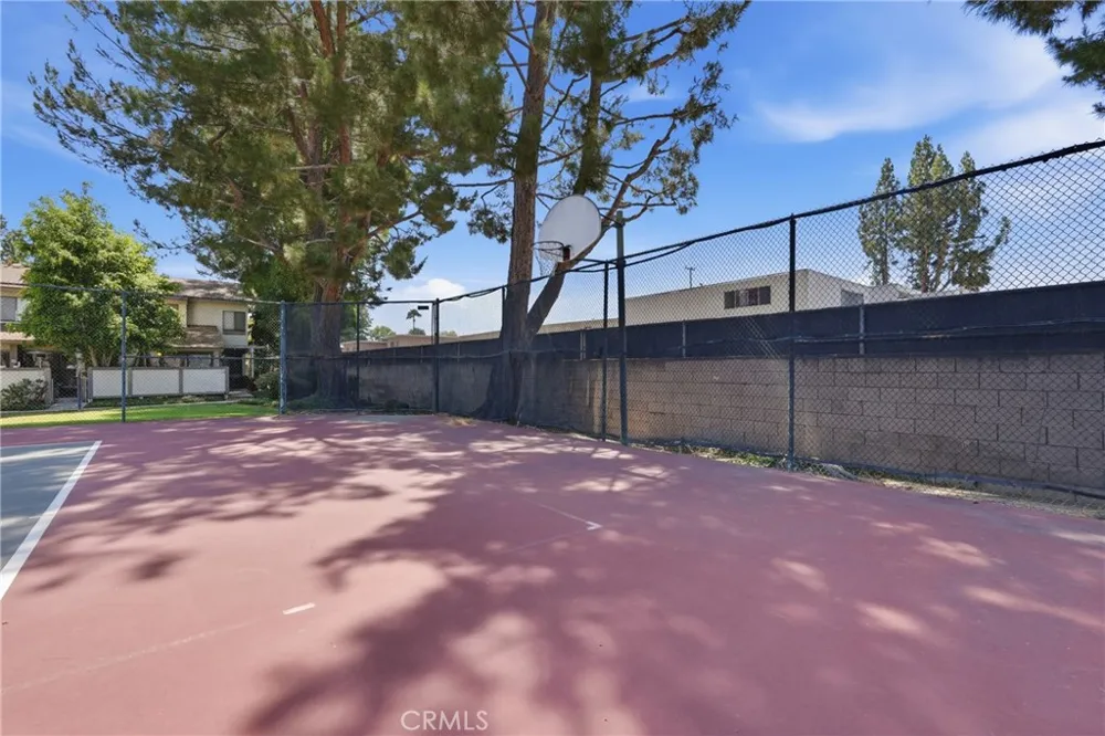 8340 Penfield Ave #35 Winnetka, CA 91306