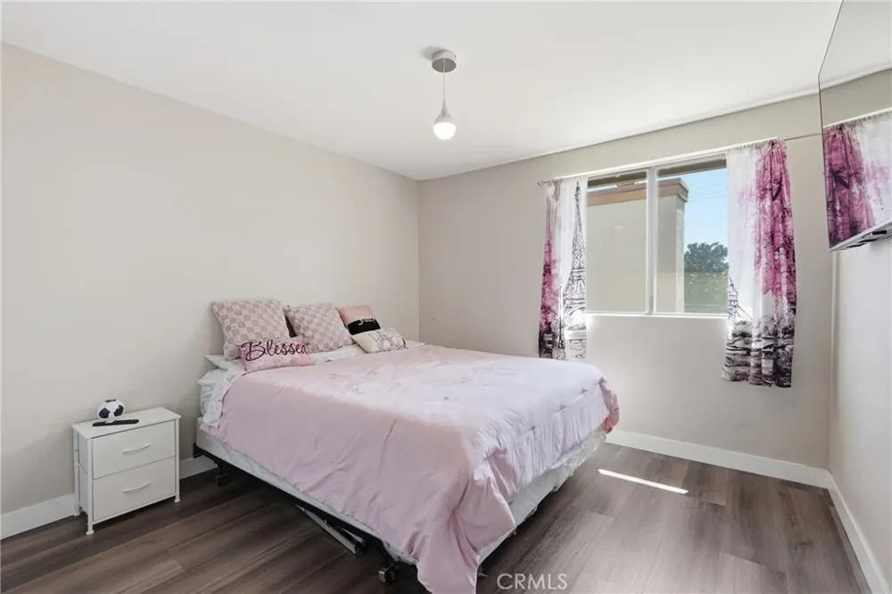 8340 Penfield Ave #35 Winnetka, CA 91306