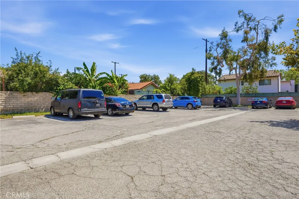 8340 Penfield Ave #35 Winnetka, CA 91306