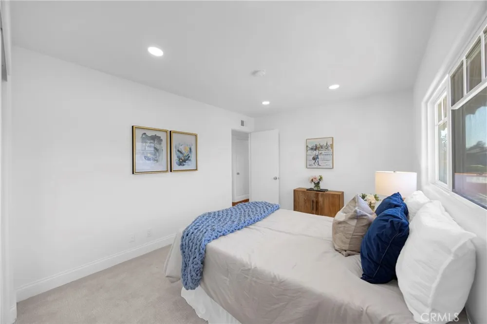 4457 Via Largo Cypress, CA 90630