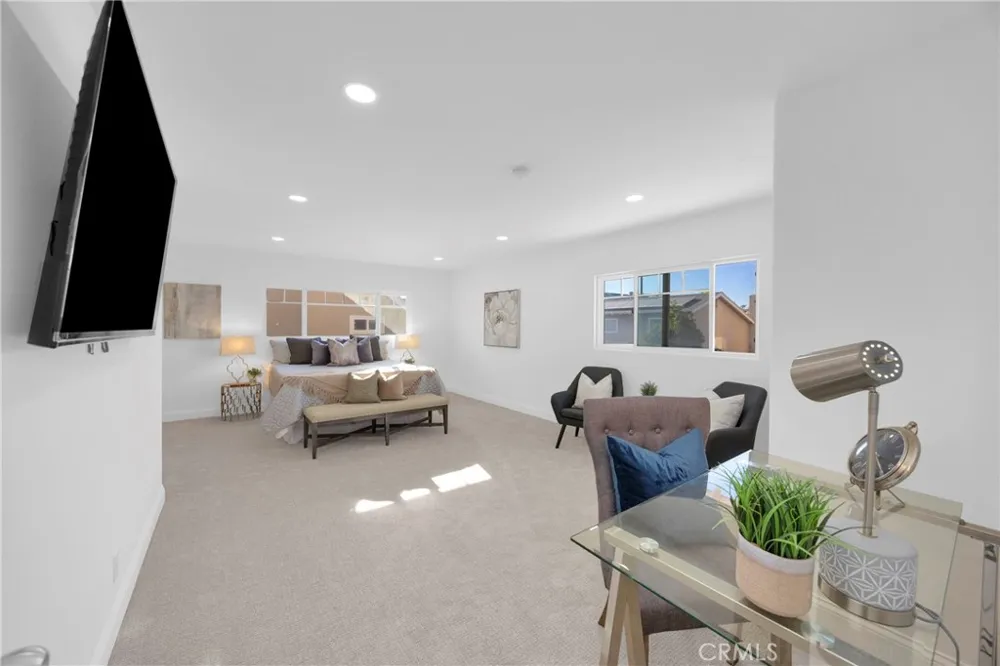4457 Via Largo Cypress, CA 90630