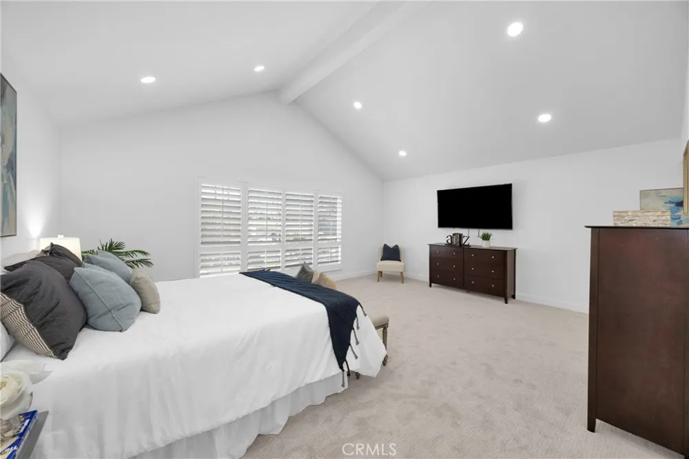 4457 Via Largo Cypress, CA 90630