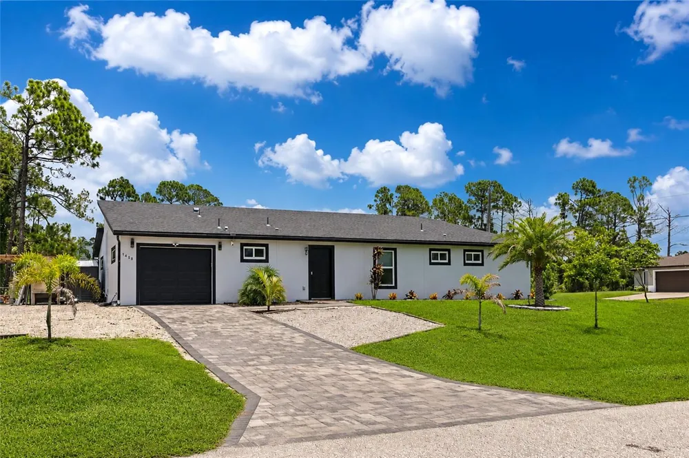 1458 E HALLMARK BOULEVARD North Port, FL 34288