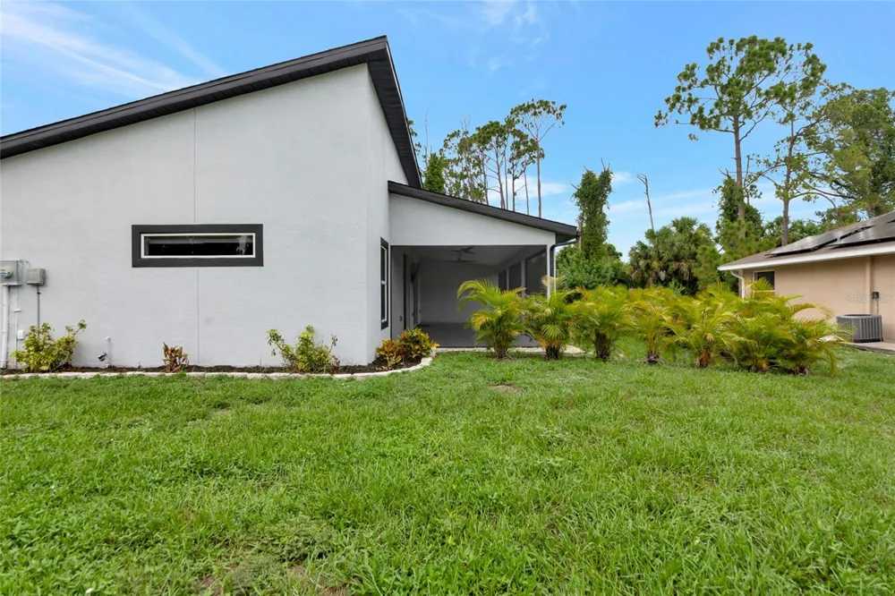 1458 E HALLMARK BOULEVARD North Port, FL 34288