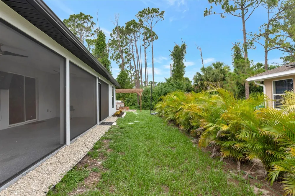 1458 E HALLMARK BOULEVARD North Port, FL 34288