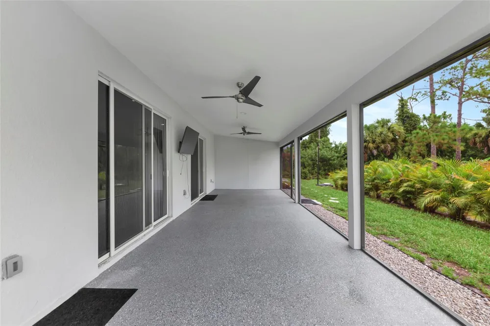 1458 E HALLMARK BOULEVARD North Port, FL 34288