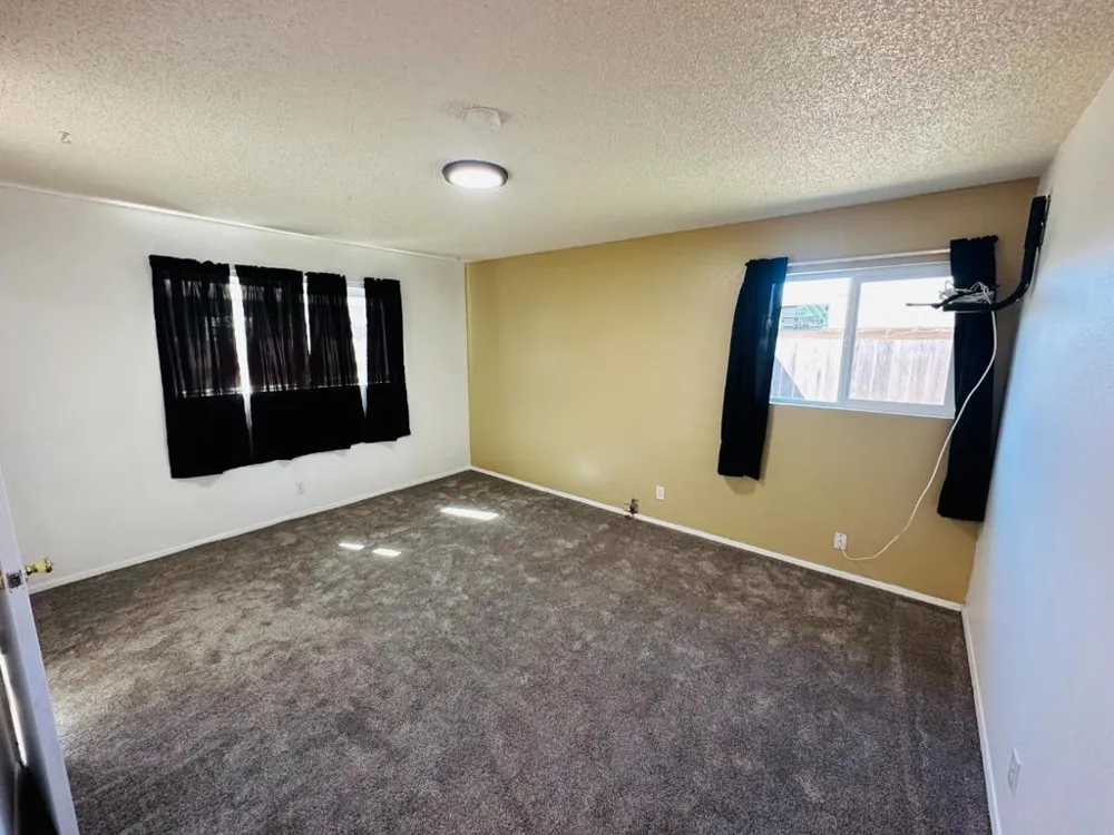 737 Saint Ann Drive Salinas, CA 93901