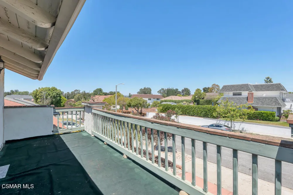 65 Ocatillo Avenue Thousand Oaks, CA 91320