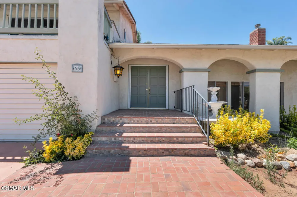 65 Ocatillo Avenue Thousand Oaks, CA 91320