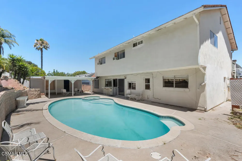 65 Ocatillo Avenue Thousand Oaks, CA 91320