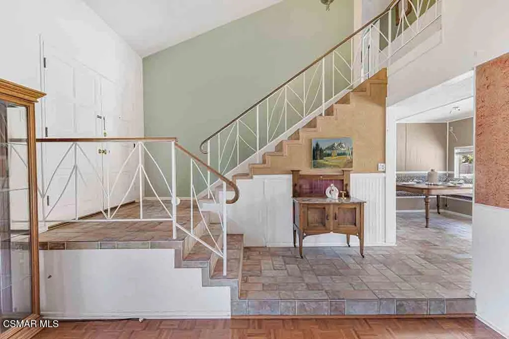 65 Ocatillo Avenue Thousand Oaks, CA 91320