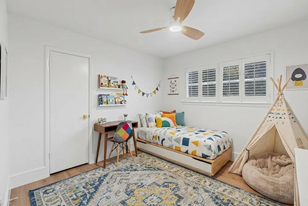 2116 Tamworth Court Bedford, TX 76021