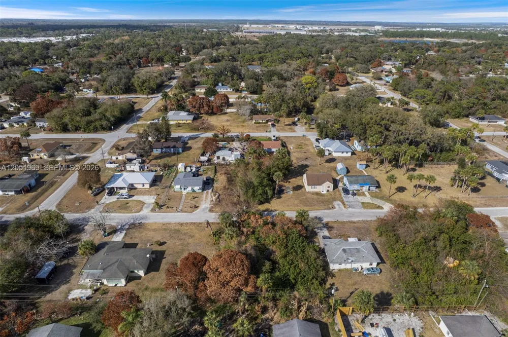 Barcelona Ave Fort Pierce, FL 34946