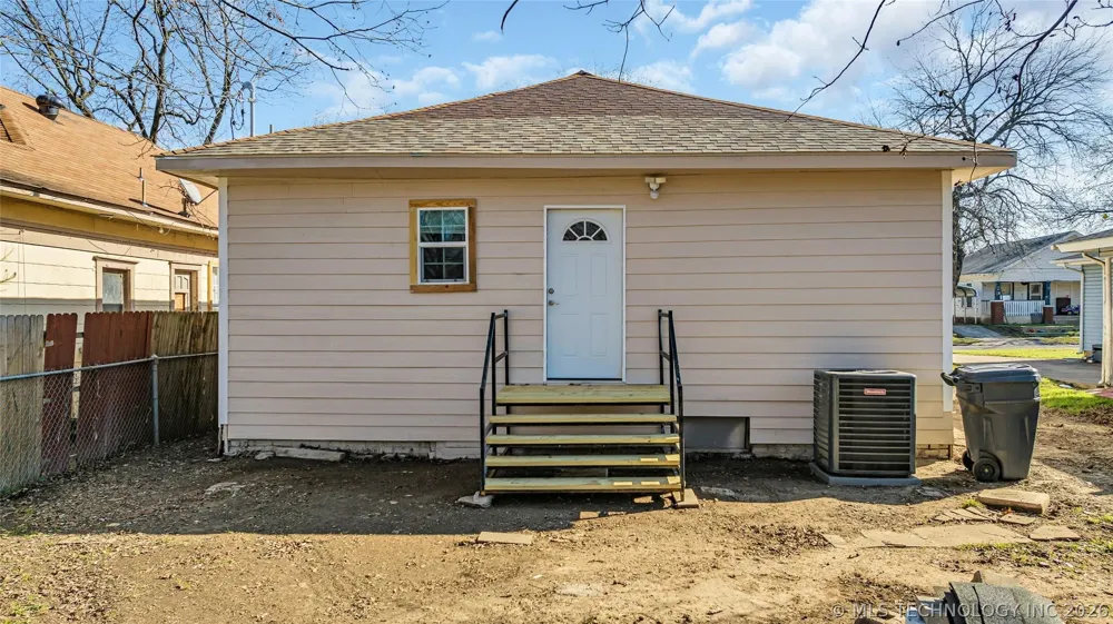 613 NW A STREET Ardmore, OK 73401