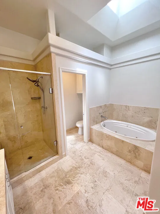6483 Zuma View Place #104 Malibu, CA 90265