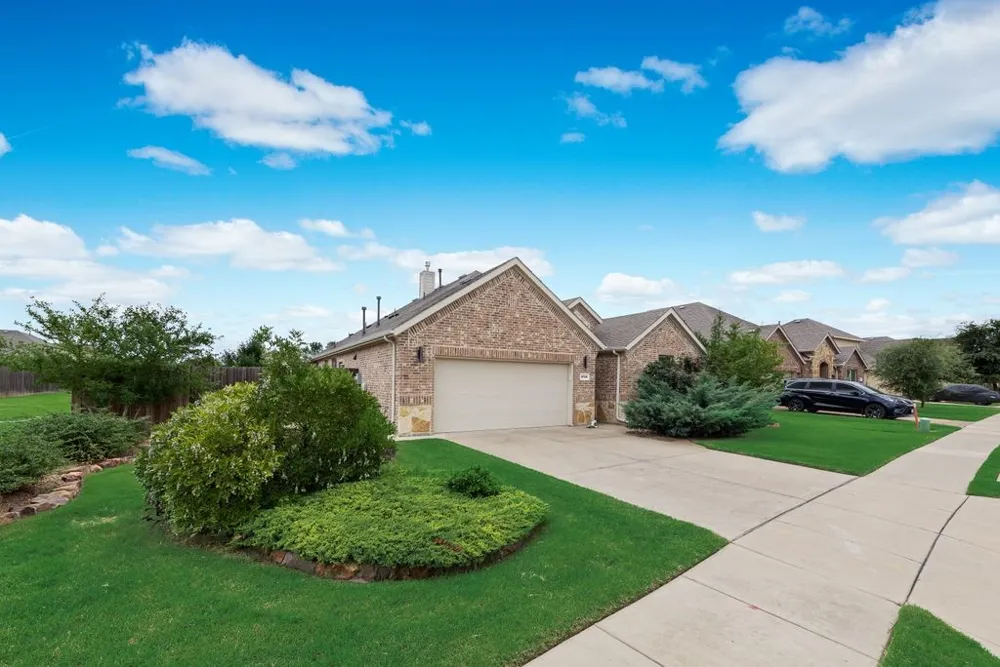 3318 Rosewood Lane Sachse, TX 75048