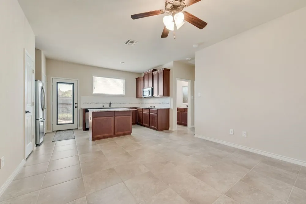 3318 Rosewood Lane Sachse, TX 75048