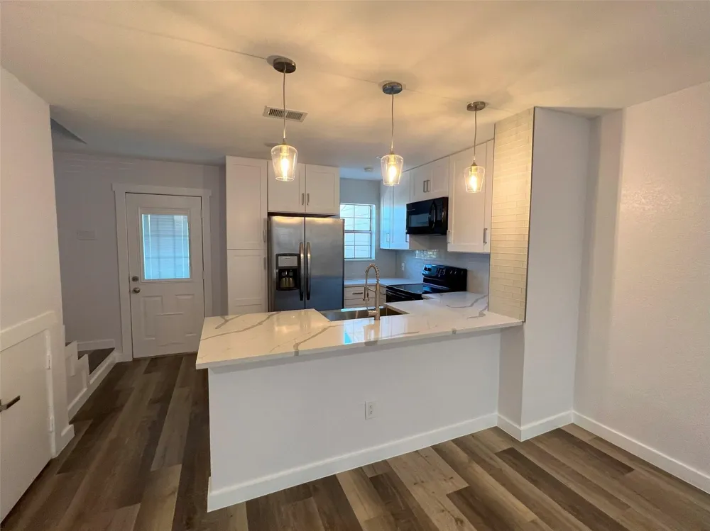 2400 Jupiter Road #6 Plano, TX 75074