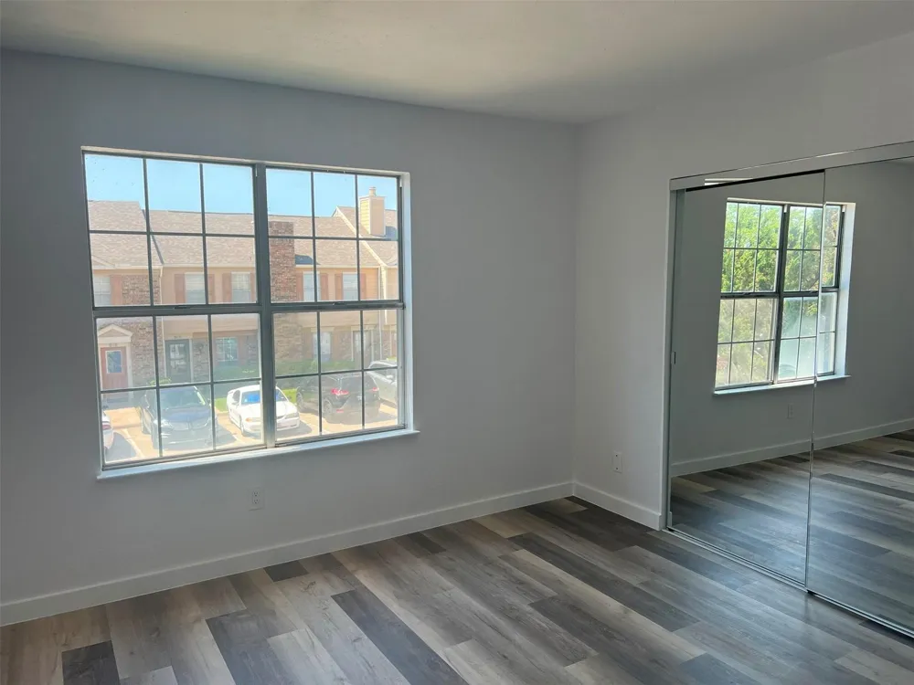 2400 Jupiter Road #6 Plano, TX 75074