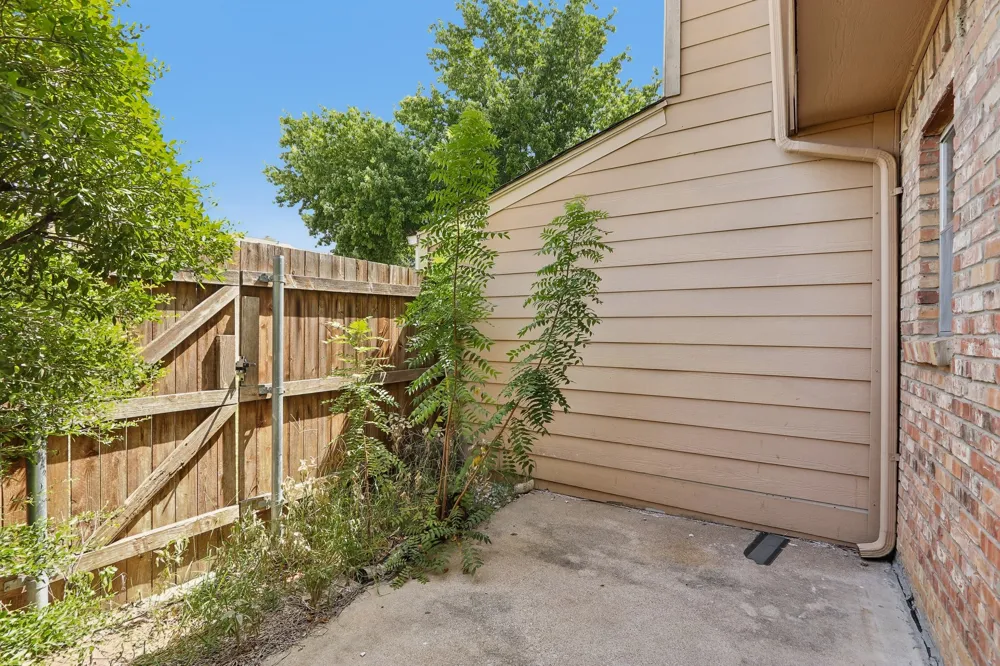2400 Jupiter Road #6 Plano, TX 75074