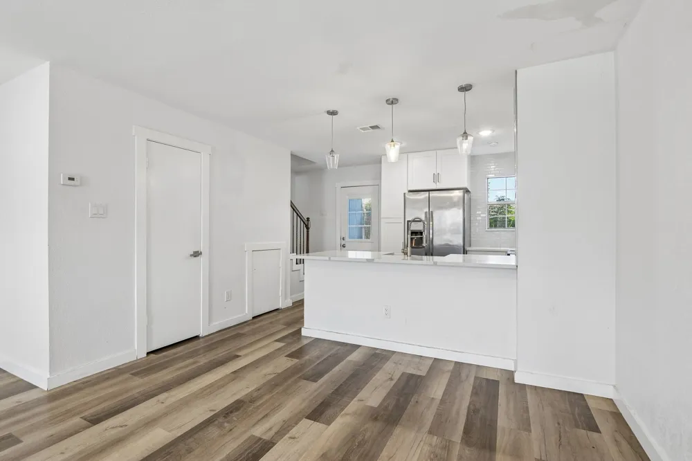 2400 Jupiter Road #6 Plano, TX 75074