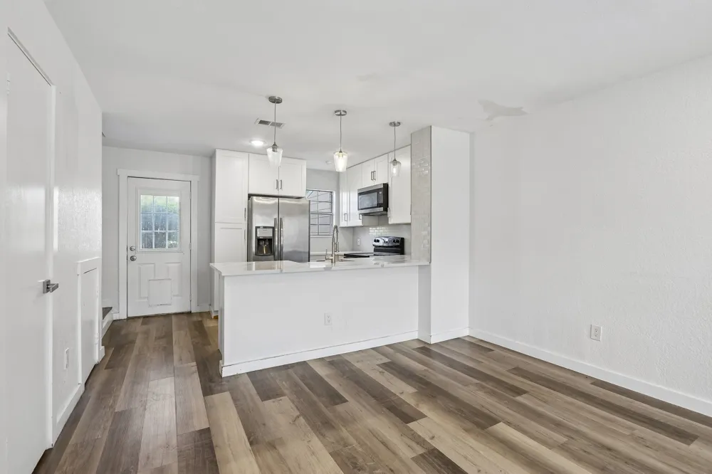 2400 Jupiter Road #6 Plano, TX 75074