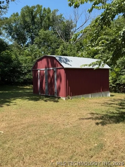 605 Maytubby Street Tishomingo, OK 73460
