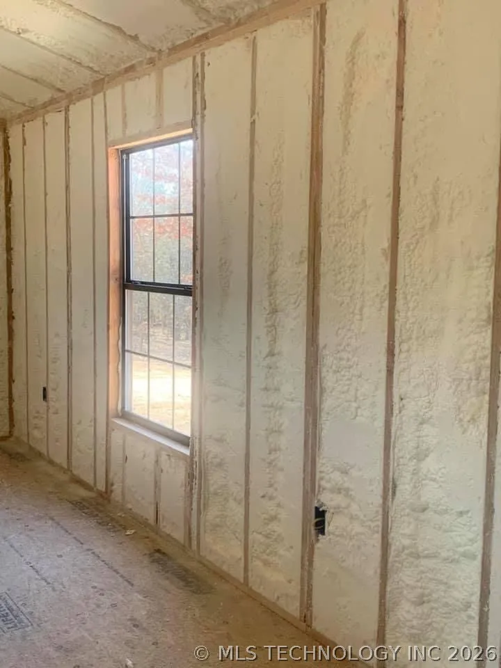 8000 S Rock Creek Loop Tishomingo, OK 73460