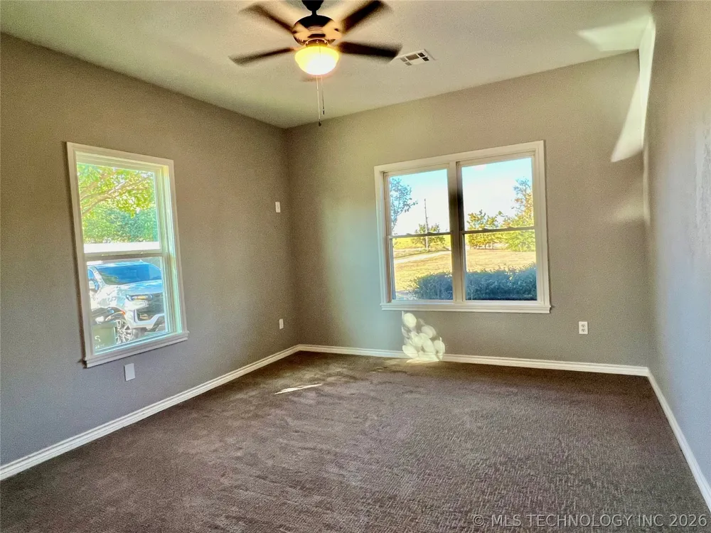 5856 S Highway 377 Kingston, OK 73439