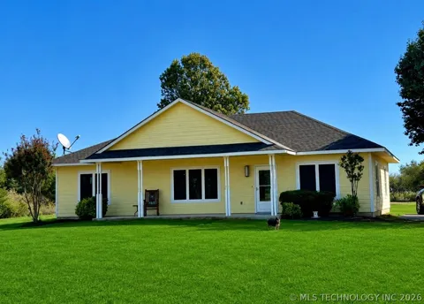 5856 S Highway 377