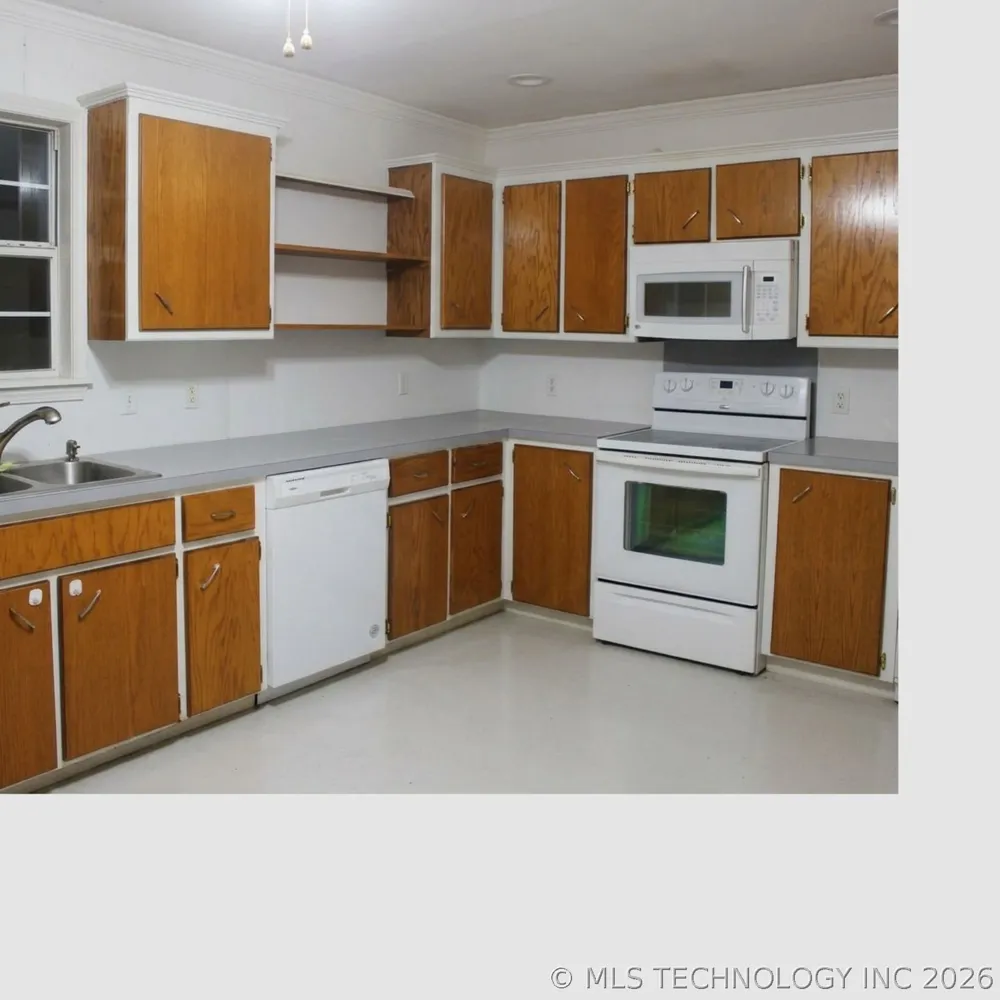 314 W Sandy Creek Road Atoka, OK 74525