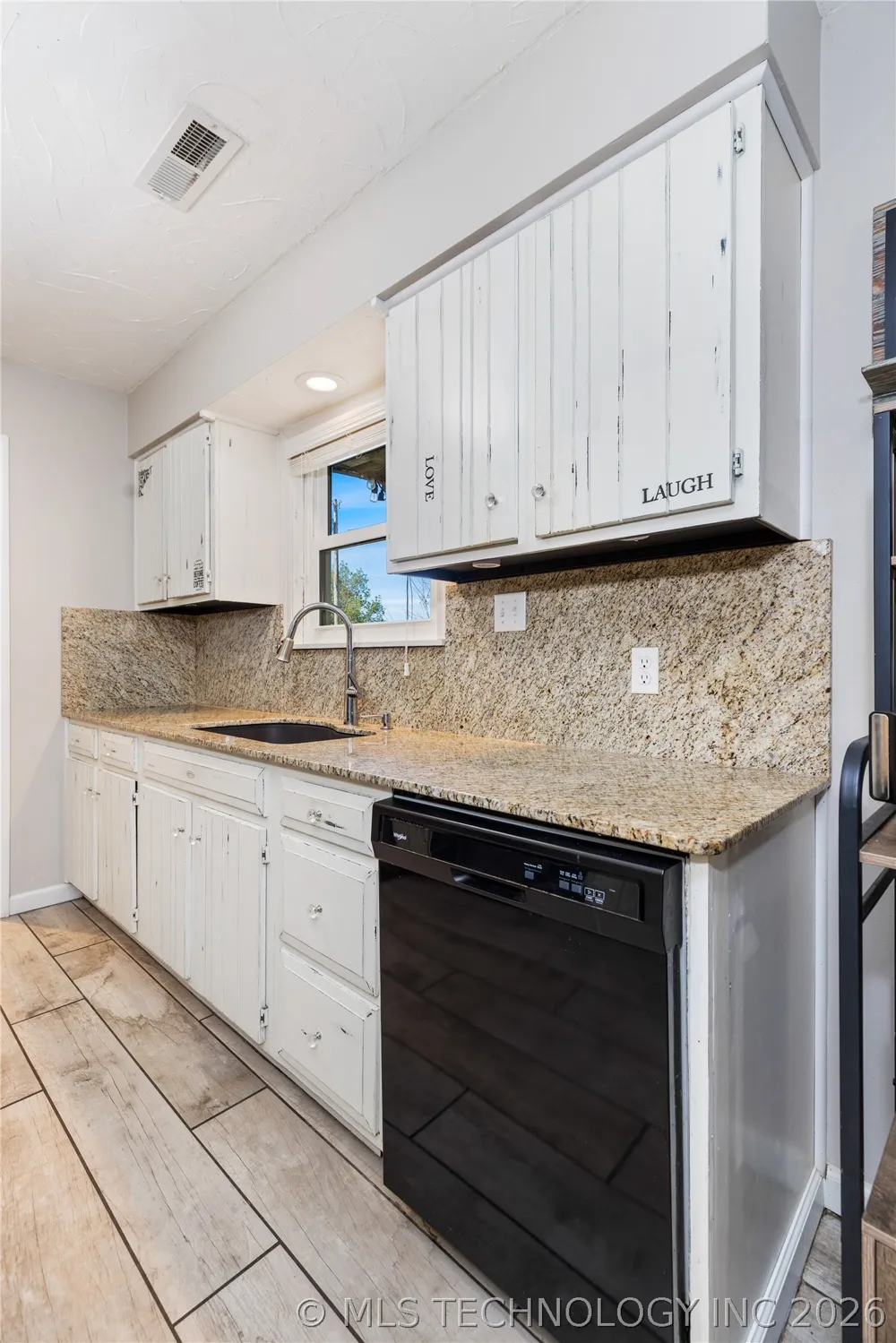 24801 S 622 ROAD Grove, OK 74344