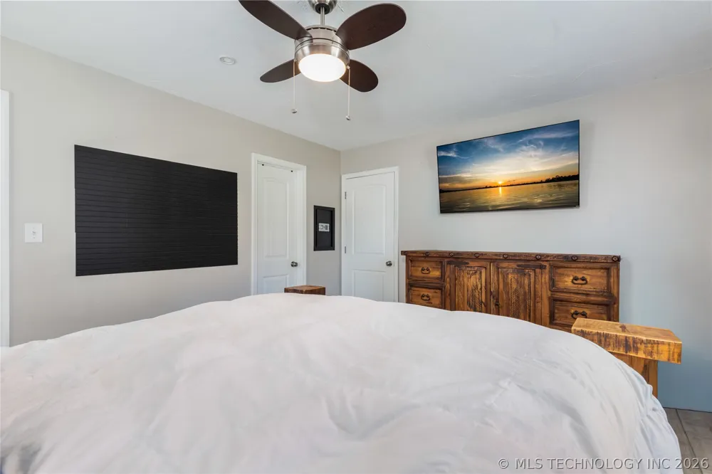 24801 S 622 ROAD Grove, OK 74344
