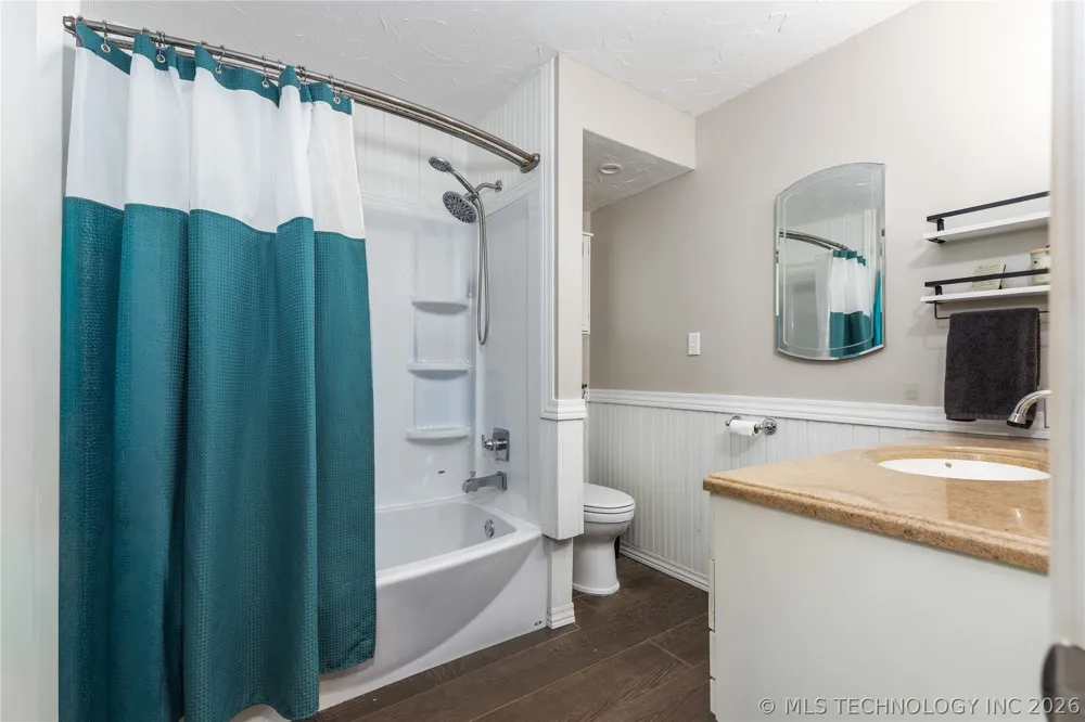 24801 S 622 ROAD Grove, OK 74344