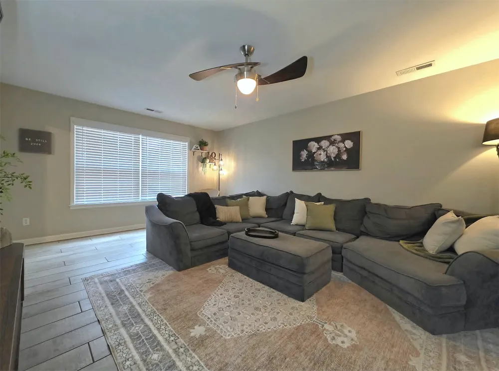 24801 S 622 ROAD Grove, OK 74344