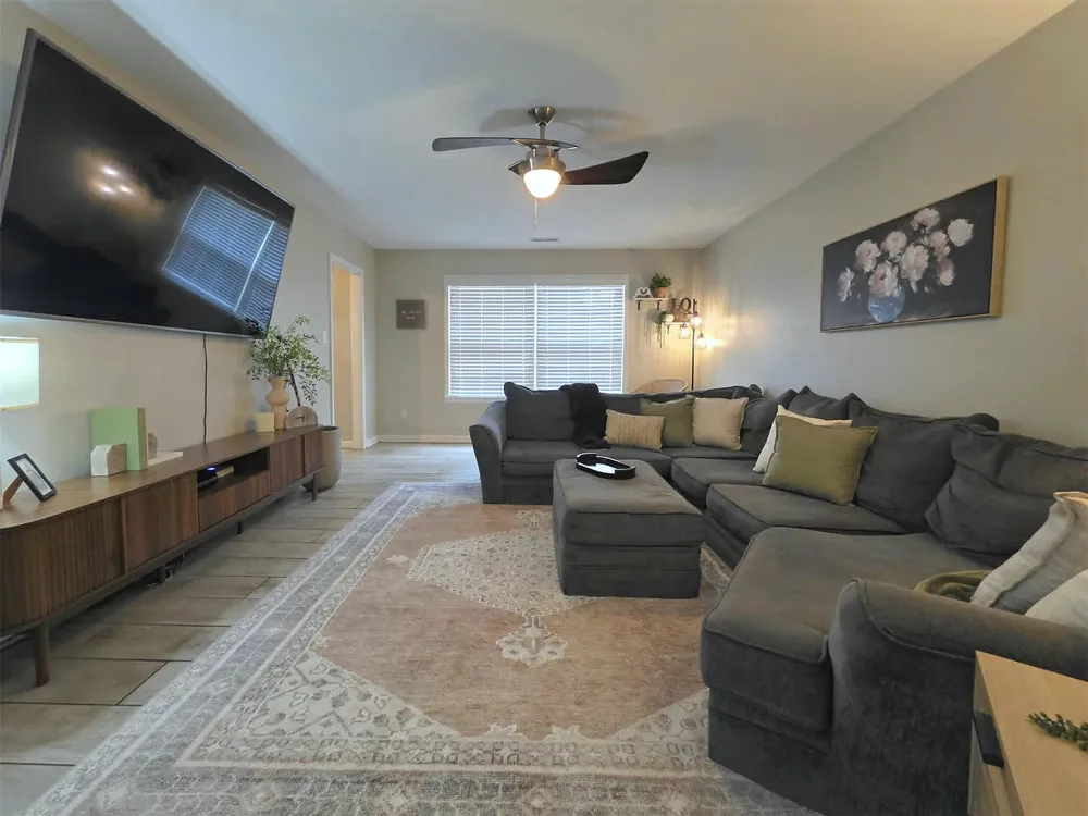 24801 S 622 ROAD Grove, OK 74344