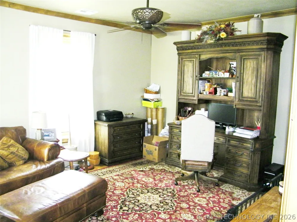 1200 Hickory Wellston, OK 74881