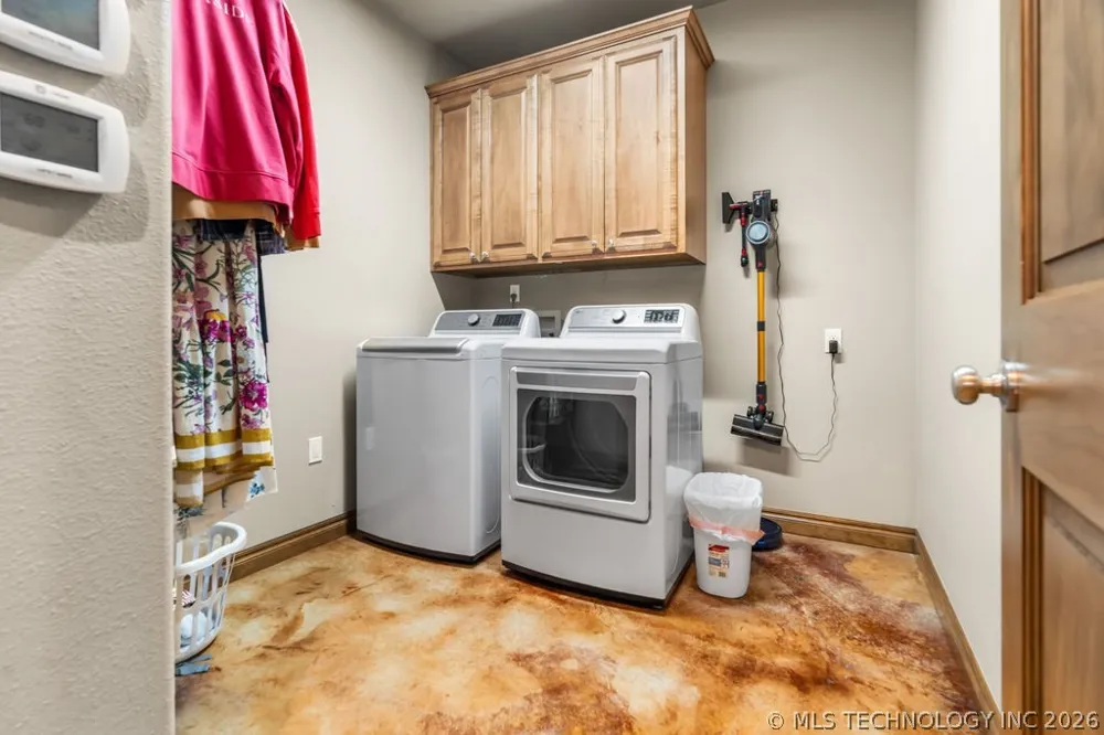 108 Whitney Way Madill, OK 73446