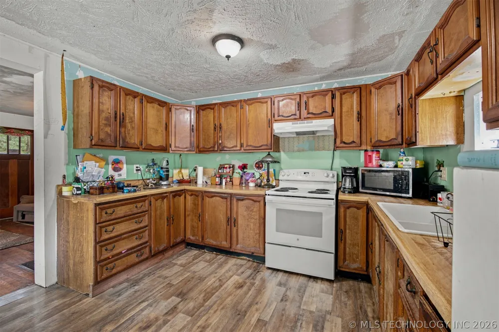 1001 Choctaw Street Dewey, OK 74029