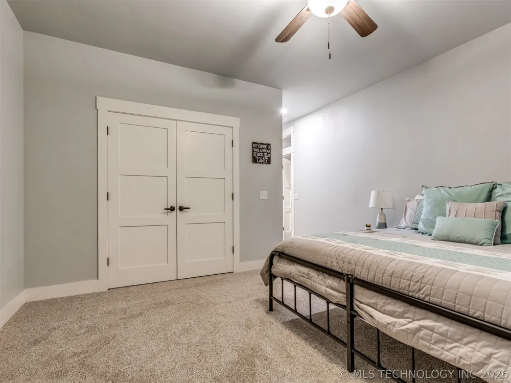 135 Dixie Cove Eufaula, OK 74432