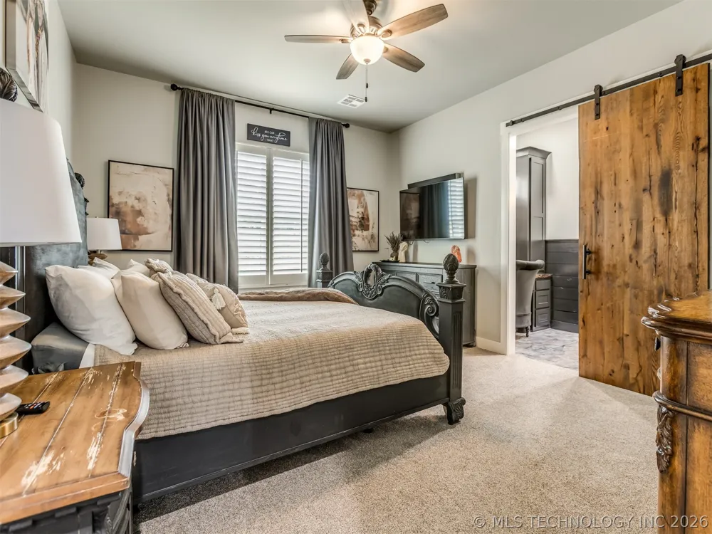 135 Dixie Cove Eufaula, OK 74432