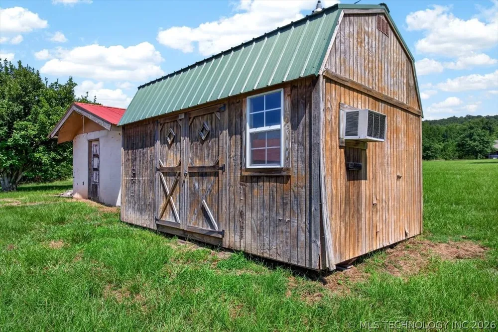 440213 E 1627 Tuskahoma, OK 74574