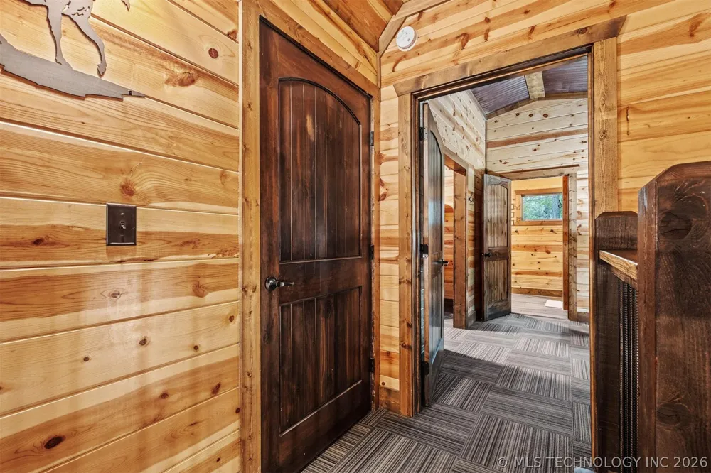 135 Stone Pine Broken Bow, OK 74728