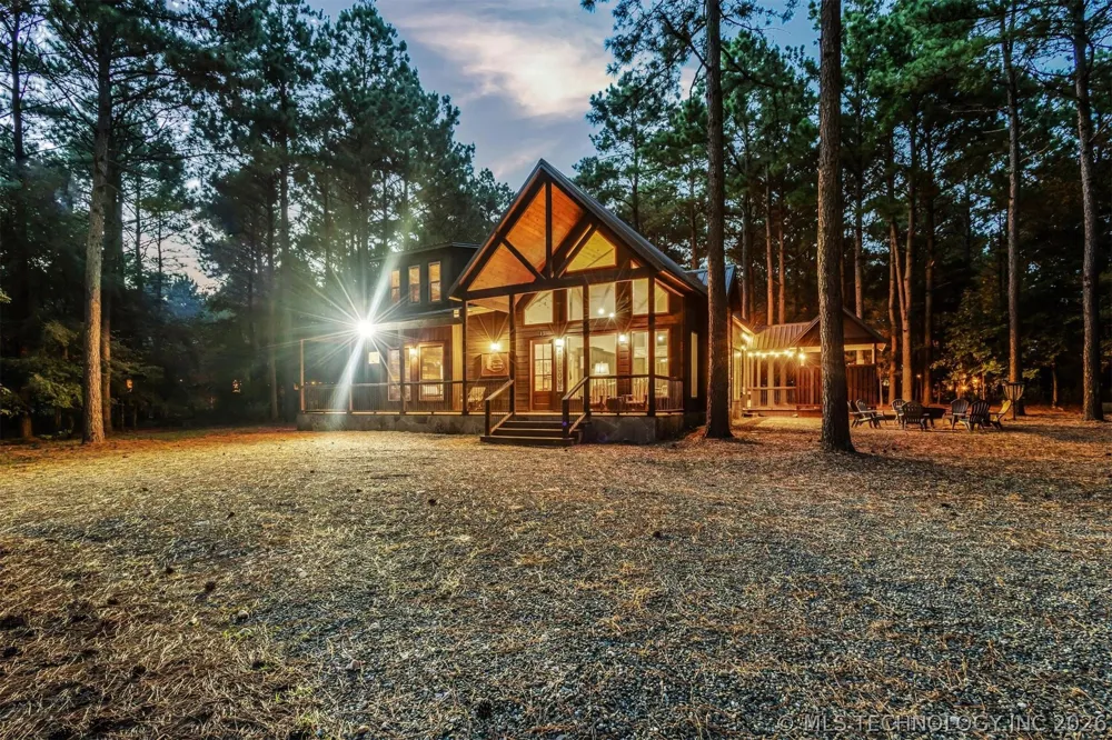 135 Stone Pine Broken Bow, OK 74728