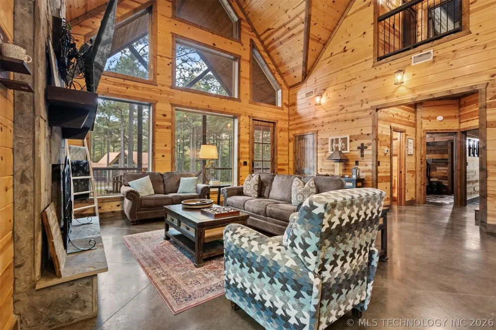 135 Stone Pine Broken Bow, OK 74728