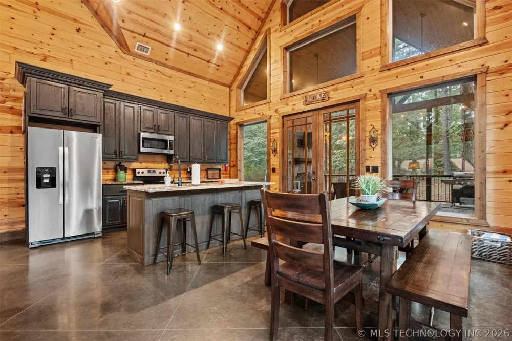 135 Stone Pine Broken Bow, OK 74728