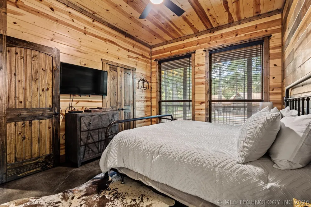 135 Stone Pine Broken Bow, OK 74728