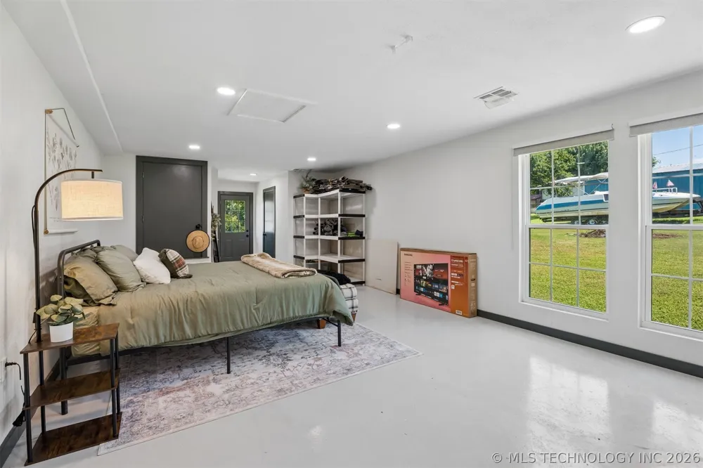 419027 E 1145 ROAD Eufaula, OK 74426