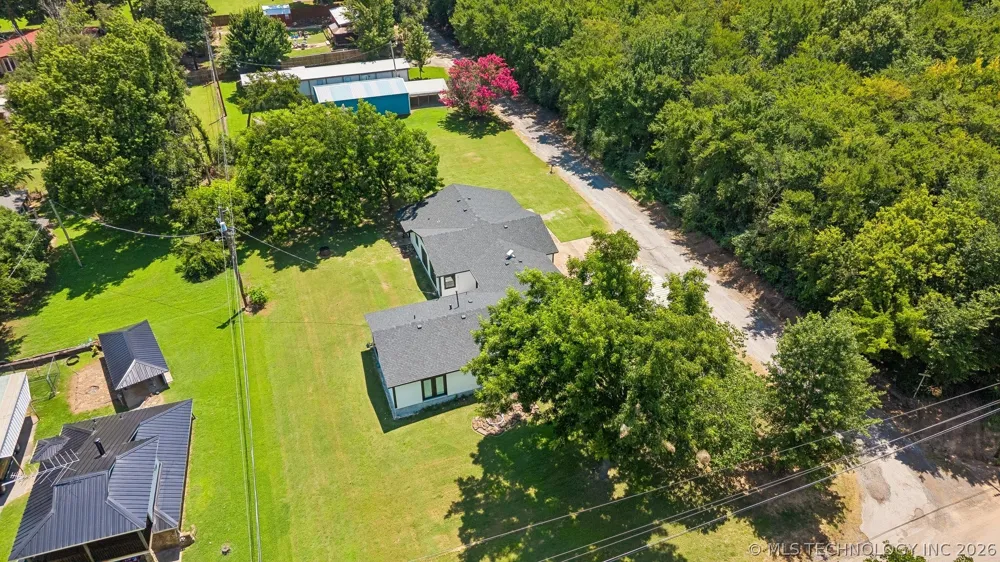 419027 E 1145 ROAD Eufaula, OK 74426